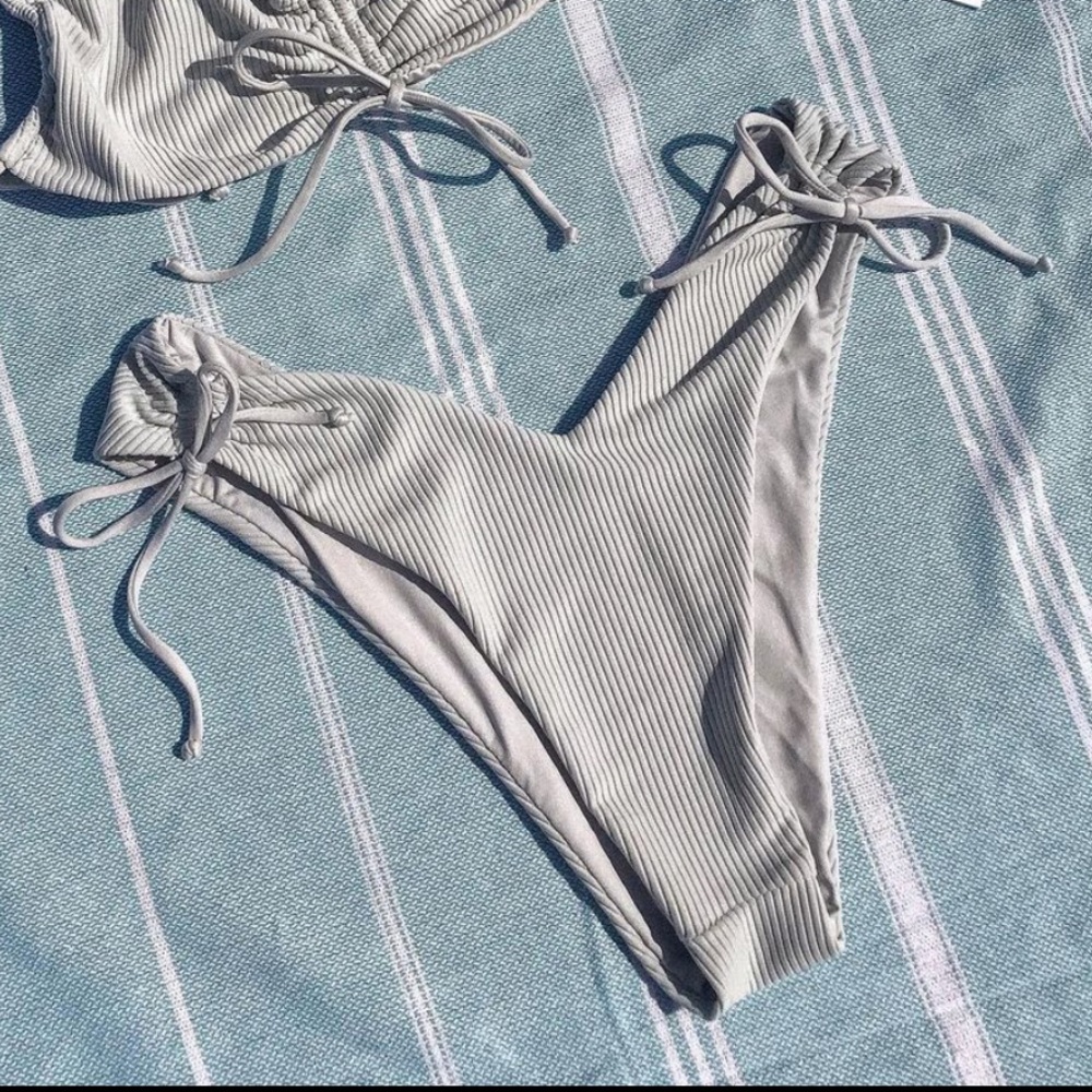 FRANKIES BIKINIS BOTTOM
